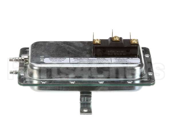 01-1000V6-00177 Baxter Switch, Pressure (Circulation)