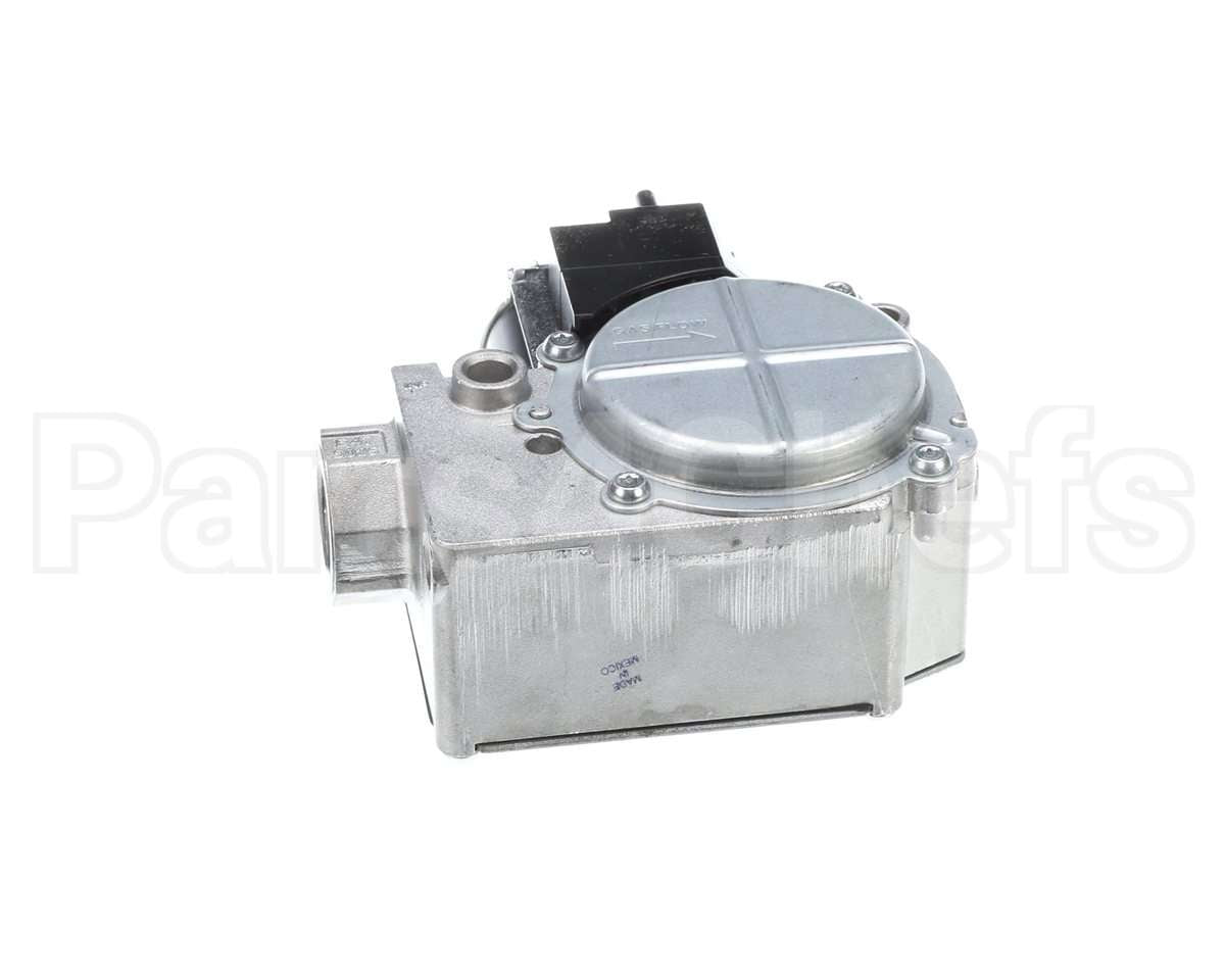 0151M00037S Goodman 24V Natural Gas Valve