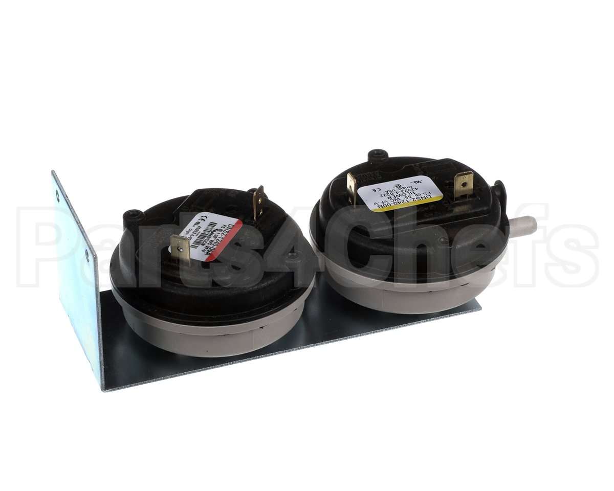1014829 International Comfort Pro Switch Vent Press Asy 90+