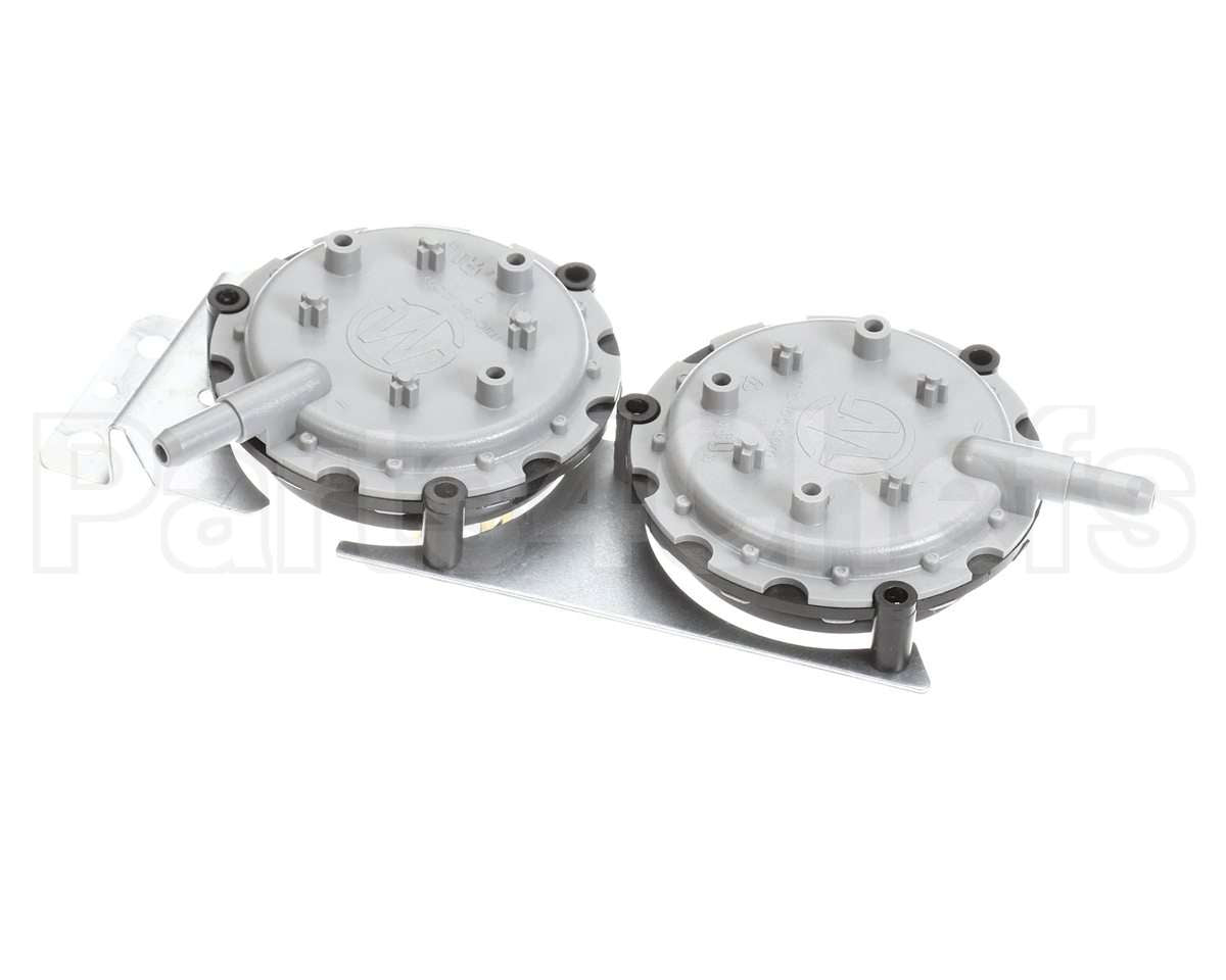 1192928 International Comfort Pro Switch, Pressure