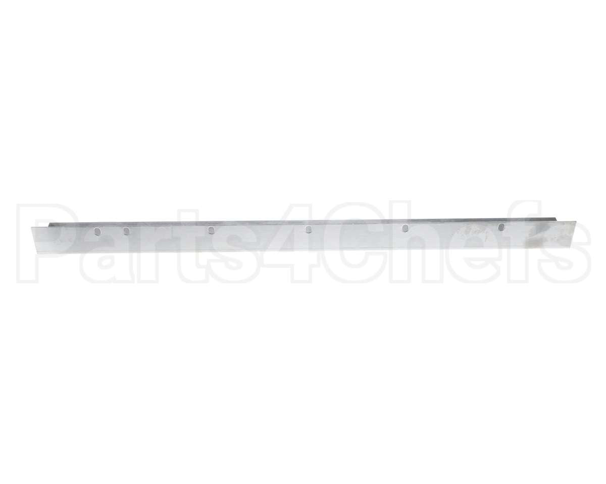 21816835 Bakers Pride Cover, Front