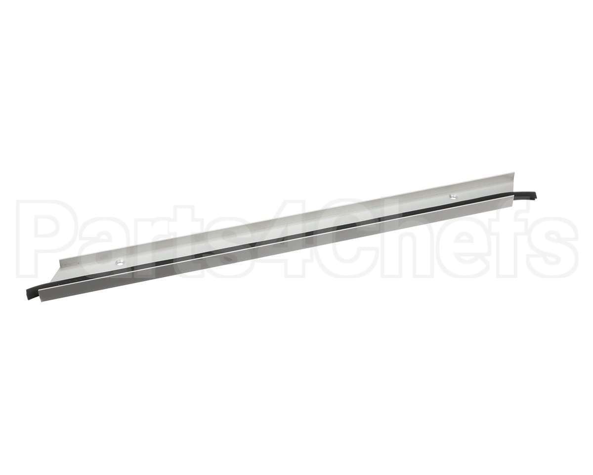 40204.0000 Giles Track Right Door Jam Ghm