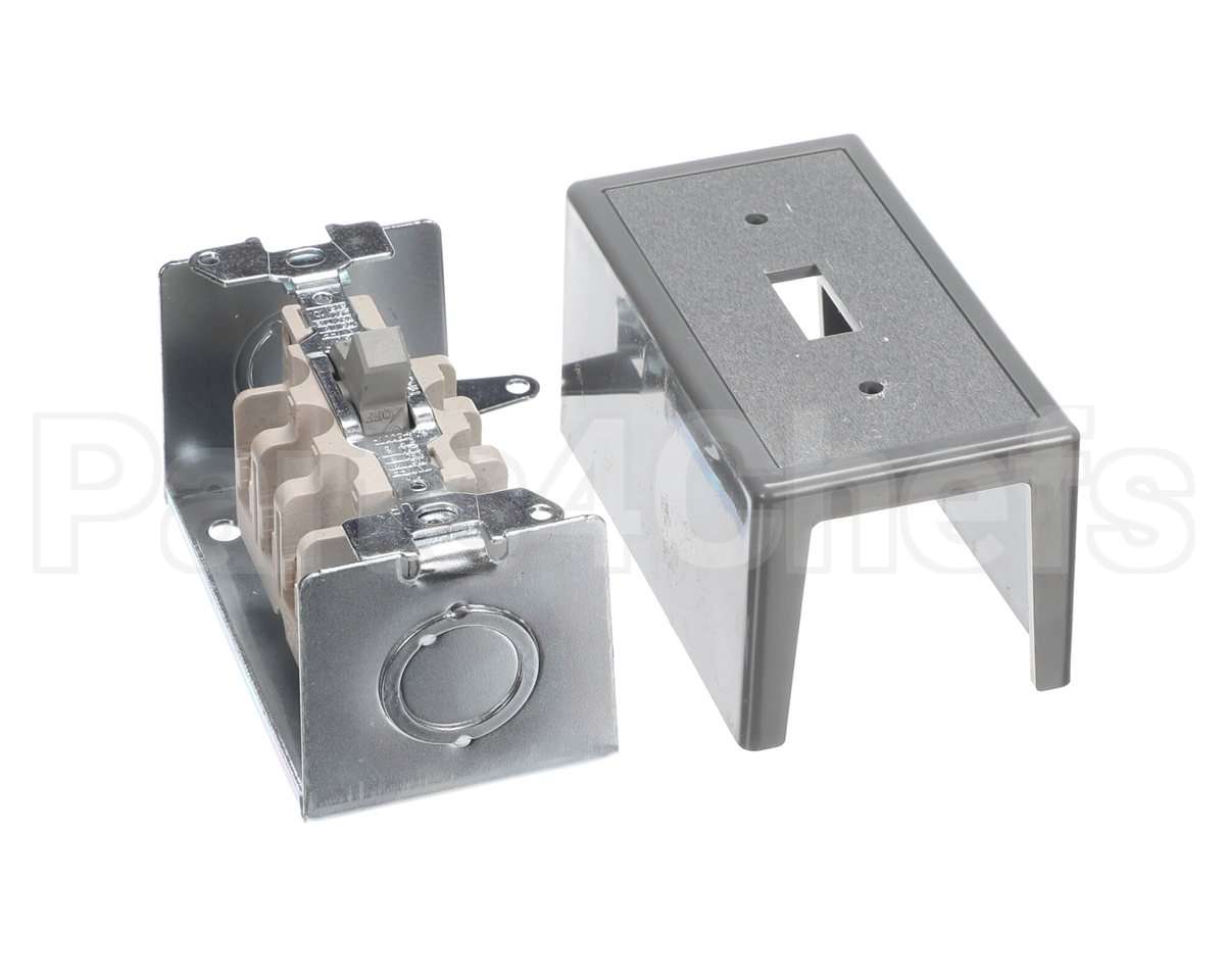 58K66 Lennox Manual Motor Switch, 30A, 600Vac/230Vdc,