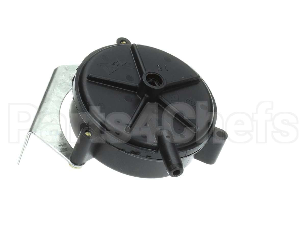 B1370159 Goodman 1.10"Pf Spst Pressure Switch
