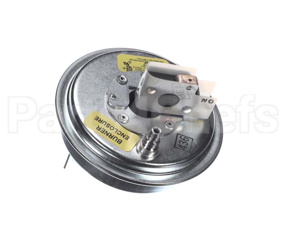 HK06NB065 Bryant Payne Pressure Switch Spst Cls .8"Wc
