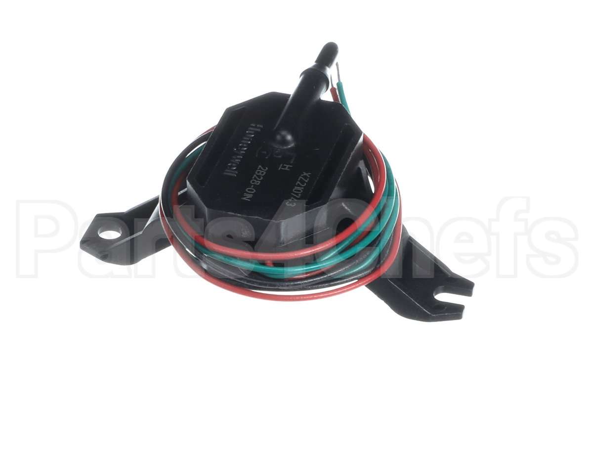SEN02671 Trane Sensor; Pressure; Low Differential; 5 Vd