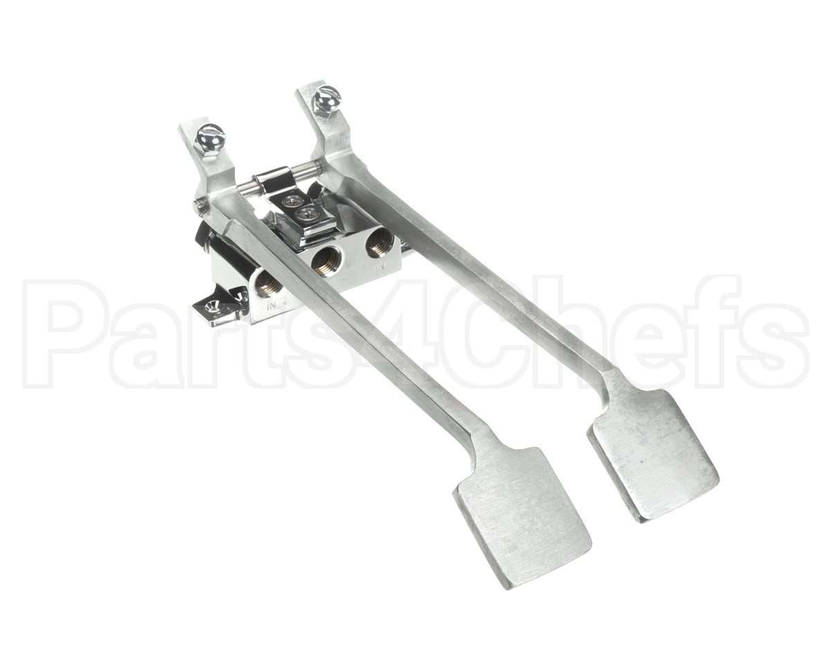 003176 Fisher Dual Wall Foot Valve
