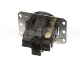 037560 Henny Penny Receptacle-250Vnema 15-60R