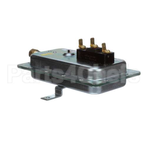 100208398 Lochinvar K,Switch, Pressure,7.05" Wc