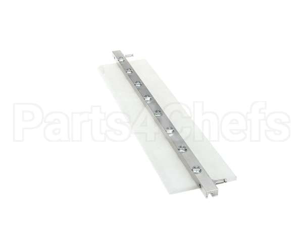 1101097059 Doughpro Proluxe Middle Front Scraper #3 Assem