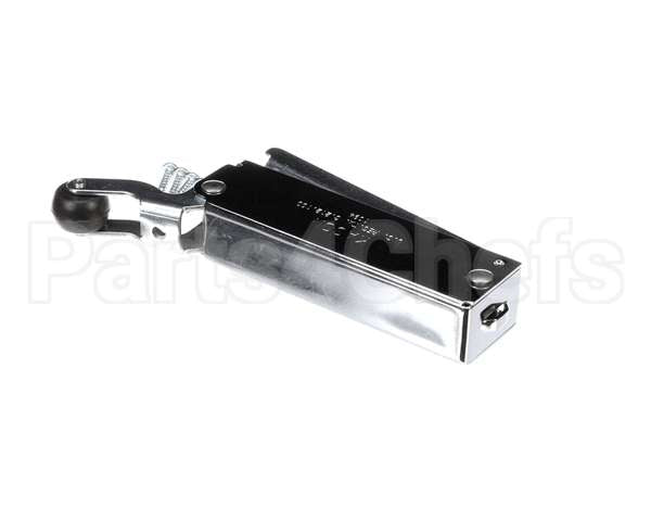 1108 International Cold Storag Door Closure