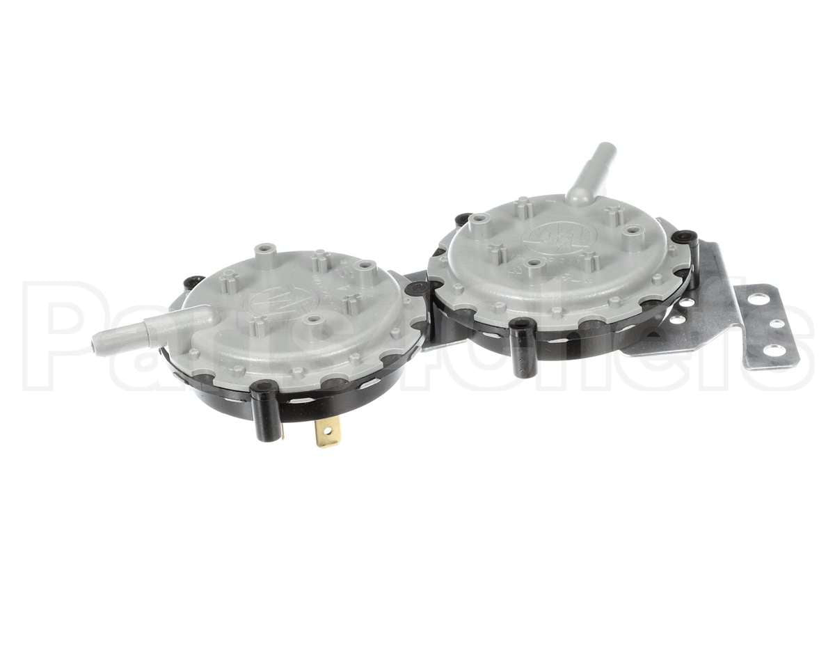1192929 International Comfort Pro Switch, Pressure