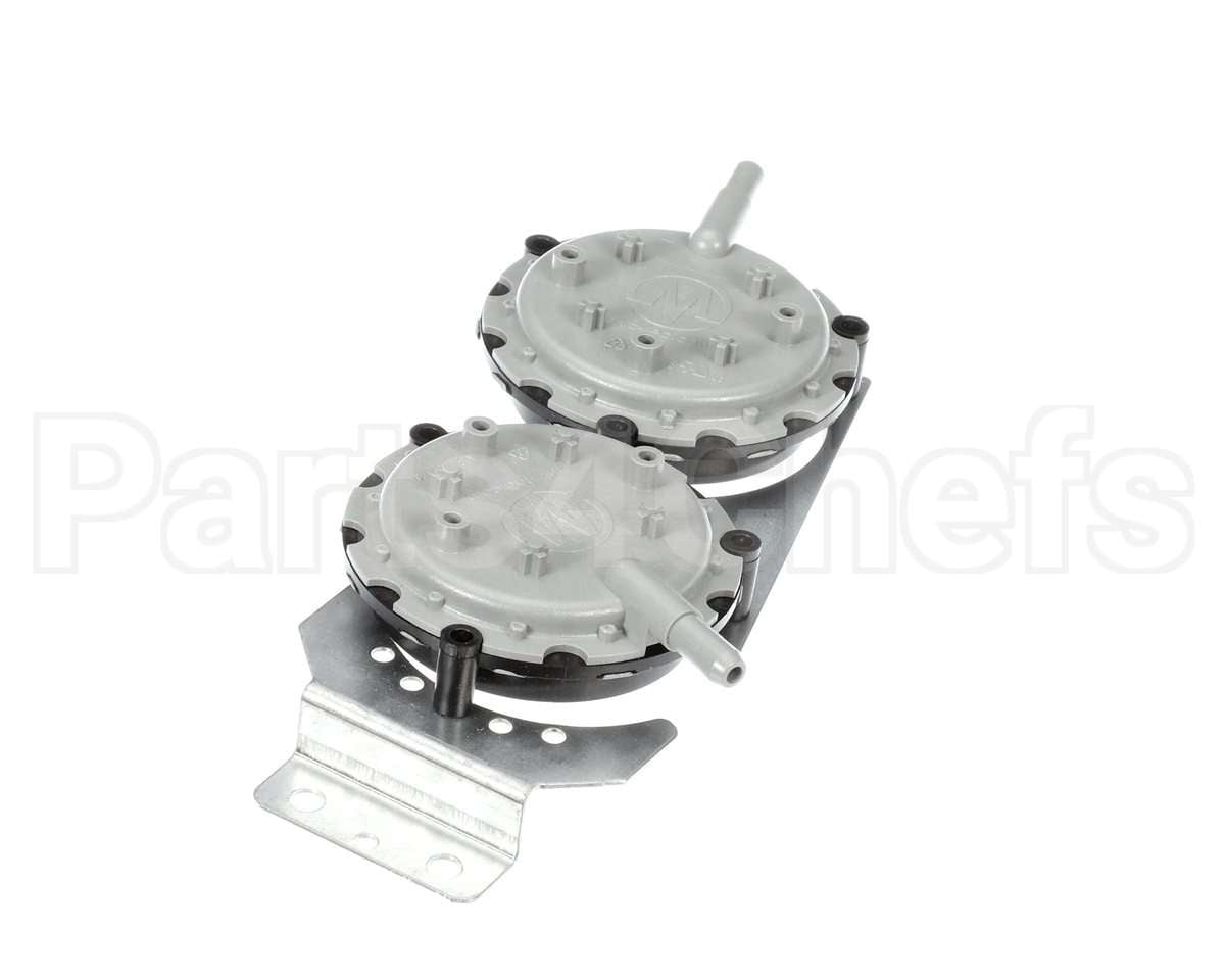 1192929 International Comfort Pro Switch, Pressure