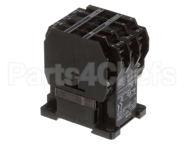 122042 Groen Contactor, Benedict Jaeger