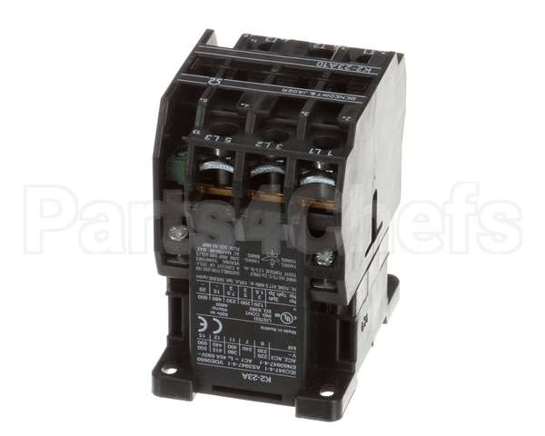 122042 Groen Contactor, Benedict Jaeger