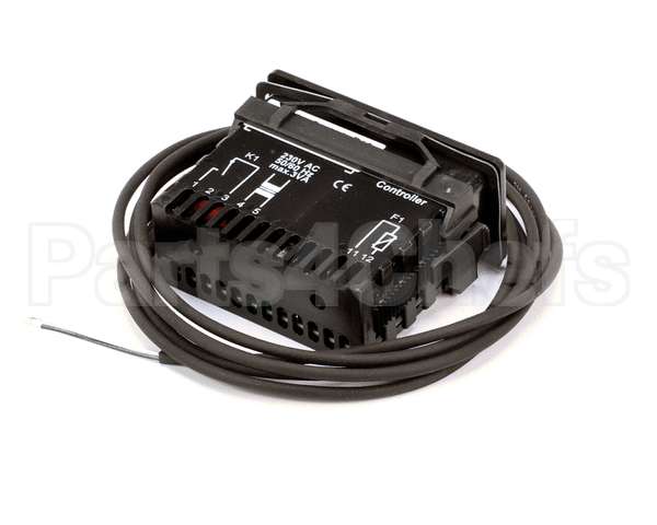 216588-AK Duke Thermostat Tri-Channel, Pre-Programmed,