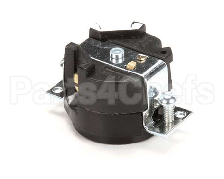 4713 Hubbell Lighting 15A125V2Pole3 Wire Groundin