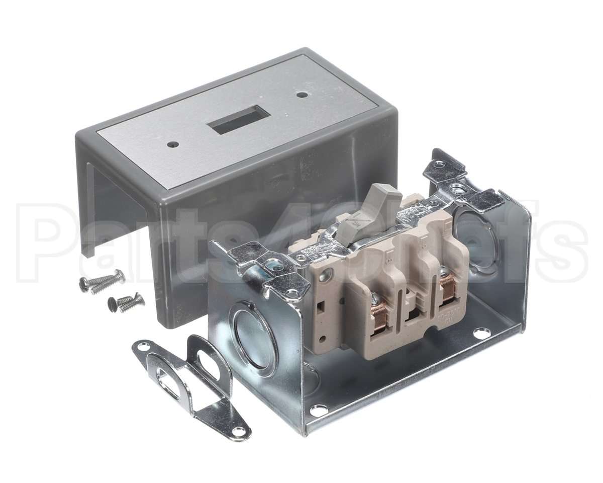 58K66 Lennox Manual Motor Switch, 30A, 600Vac/230Vdc,