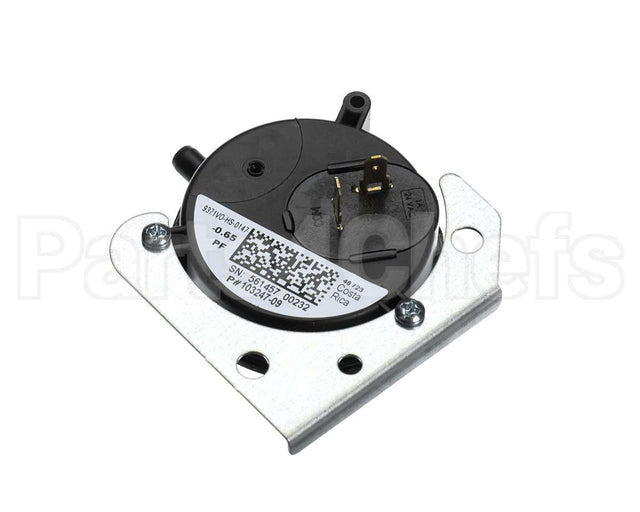 80W57 Lennox -.65"Wc Spst Pressure Switch