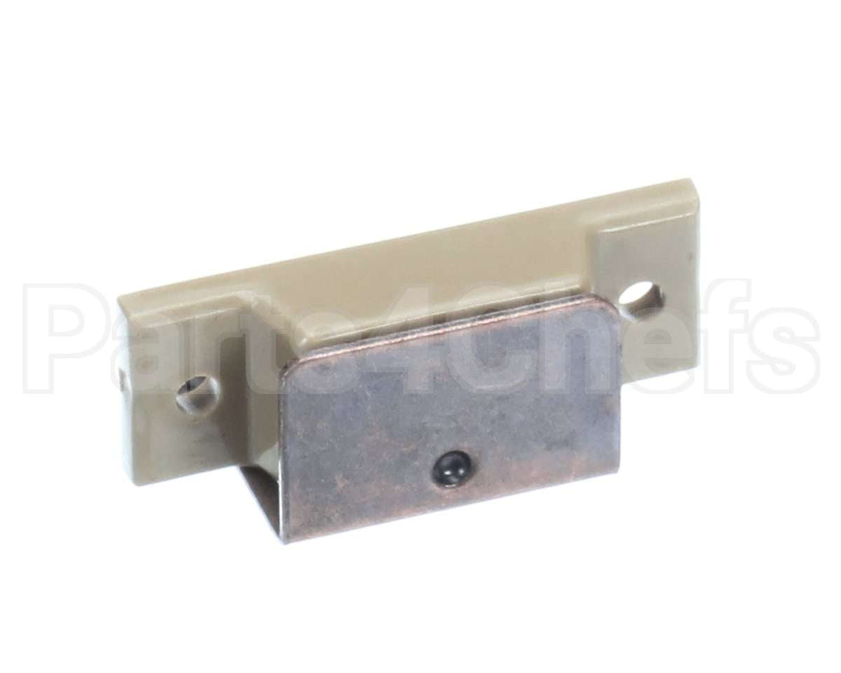 905-2004 Belshaw Surface Mount Magnetic Catch Plastic 5Lb