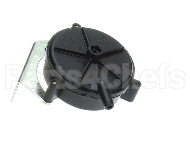 B1370159 Goodman 1.10"Pf Spst Pressure Switch