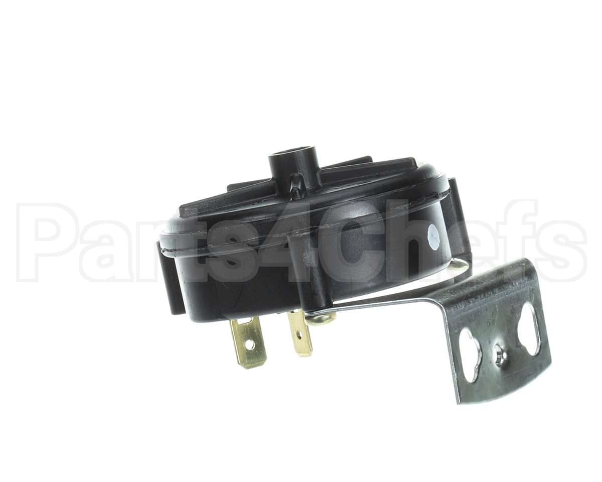 B1370159 Goodman 1.10"Pf Spst Pressure Switch