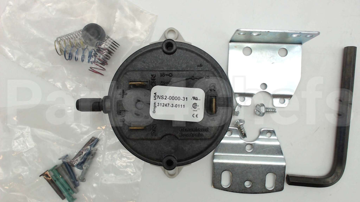 NS2-0000-01 Cleveland Controls .1-10Fieldadjswitchw/Bleedhole