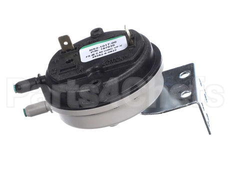 RZ197030 Reznor Pressure Switch 0.40"Wc Spst Grn