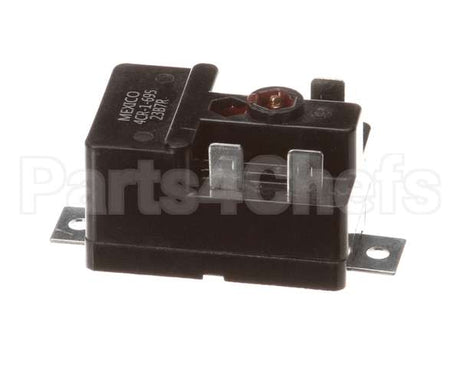 Z074518 Groen Relay Motor Starting
